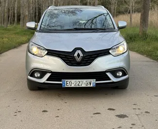 Vermietung Renault Grand Scenic. Komfort, Premium, Minivan Fahrzeug zur Miete in Montenegro ✓ Kaution Einzahlung von 300 EUR ✓ Versicherungsoptionen KFZ-HV, TKV, VKV Plus, VKV Komplett, Diebstahlschutz, Ausland, Junge.