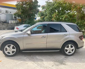 Mietwagen Mercedes-Benz ML320 2008 in Albanien, mit Diesel-Kraftstoff und 170 PS ➤ Ab 40 EUR pro Tag.