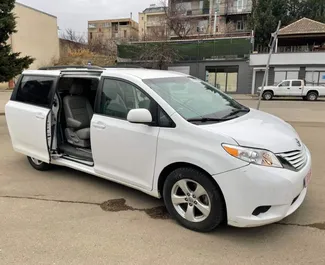 Autovermietung Toyota Sienna Nr.11163 Automatisch in Tiflis, ausgestattet mit einem 3,5L Motor ➤ Von Alexandre in Georgien.