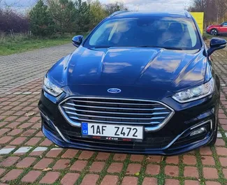 Autovermietung Ford Mondeo Nr.11366 Automatisch in Prag, ausgestattet mit einem 2,0L Motor ➤ Von Kateřina in der Tschechischen Republik.