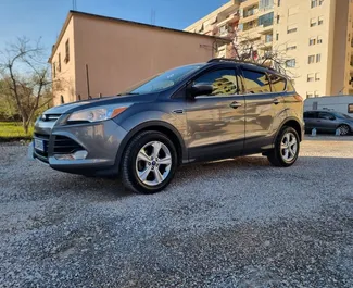 Frontansicht eines Mietwagens Ford Kuga in Tirana, Albanien ✓ Auto Nr.10836. ✓ Automatisch TM ✓ 0 Bewertungen.