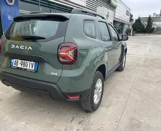 Vermietung Dacia Duster. Wirtschaft, Komfort, Crossover Fahrzeug zur Miete in Albanien ✓ Kaution Einzahlung von 200 EUR ✓ Versicherungsoptionen KFZ-HV, TKV, Ausland.