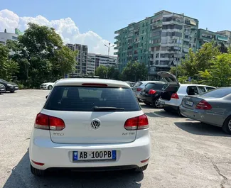 Vermietung Volkswagen Golf 6. Wirtschaft, Komfort Fahrzeug zur Miete in Albanien ✓ Kaution Keine Kaution ✓ Versicherungsoptionen KFZ-HV, TKV, Diebstahlschutz, Ausland.