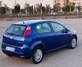 Vermietung Fiat Punto. Wirtschaft Fahrzeug zur Miete in Albanien ✓ Kaution Keine Kaution ✓ Versicherungsoptionen KFZ-HV, TKV, VKV Plus, VKV Komplett, Ausland.