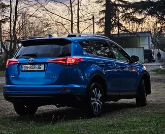 Toyota Rav4 2018 zur Miete verfügbar in Kutaisi, mit Kilometerbegrenzung unbegrenzte.