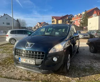 Frontansicht eines Mietwagens Peugeot 3008 in Budva, Montenegro ✓ Auto Nr.11537. ✓ Automatisch TM ✓ 0 Bewertungen.