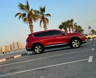 Vermietung Hyundai Santa Fe. Komfort, Crossover Fahrzeug zur Miete in VAE ✓ Kaution Einzahlung von 1000 AED ✓ Versicherungsoptionen KFZ-HV, VKV Plus.