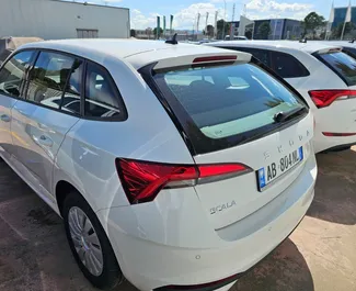 Mietwagen Skoda Scala 2024 in Albanien, mit Benzin-Kraftstoff und  PS ➤ Ab 25 EUR pro Tag.