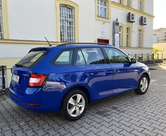 Mietwagen Skoda Fabia Combi 2020 in der Tschechischen Republik, mit Benzin-Kraftstoff und 105 PS ➤ Ab 22 EUR pro Tag.