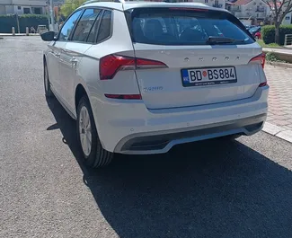 Frontansicht eines Mietwagens Skoda Kamiq in Budva, Montenegro ✓ Auto Nr.11406. ✓ Automatisch TM ✓ 0 Bewertungen.