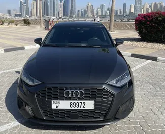 Autovermietung Audi A3 Nr.11548 Automatisch am internationalen Flughafen von Dubai, ausgestattet mit einem L Motor ➤ Von Feruzkhon in VAE.