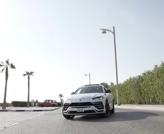 Vermietung Lamborghini Urus. Premium, Luxus, Crossover Fahrzeug zur Miete in VAE ✓ Kaution Einzahlung von 4000 AED ✓ Versicherungsoptionen KFZ-HV, TKV.