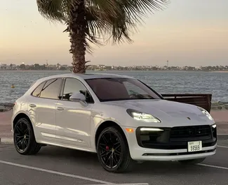 Vermietung Porsche Macan. Komfort, Premium, SUV, Crossover Fahrzeug zur Miete in VAE ✓ Kaution Einzahlung von 3000 AED ✓ Versicherungsoptionen KFZ-HV, TKV.