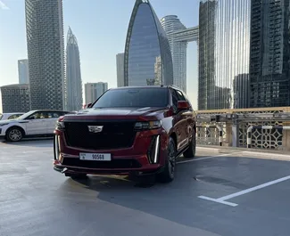 Vermietung Cadillac Escalade. Premium, Luxus, SUV Fahrzeug zur Miete in VAE ✓ Kaution Einzahlung von 3000 AED ✓ Versicherungsoptionen KFZ-HV, TKV.