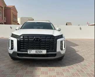 Vermietung Hyundai Palisade. Komfort, Premium, Crossover Fahrzeug zur Miete in VAE ✓ Kaution Einzahlung von 500 AED ✓ Versicherungsoptionen KFZ-HV, VKV Plus, Diebstahlschutz.