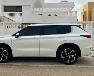 Autovermietung Mitsubishi Outlander Nr.11623 Automatisch in Dubai, ausgestattet mit einem 1,5L Motor ➤ Von Mohammad in VAE.