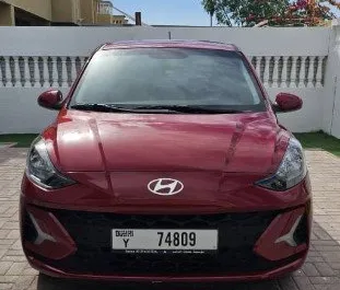 Mietwagen Hyundai i10 2024 in VAE, mit Benzin-Kraftstoff und 74 PS ➤ Ab 120 AED pro Tag.