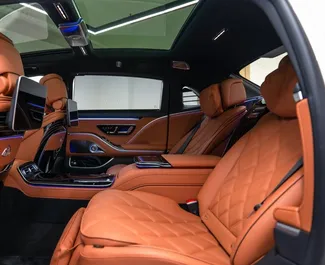 Vermietung Mercedes-Benz S-Class Maybach. Premium, Luxus Fahrzeug zur Miete in VAE ✓ Kaution Einzahlung von 5000 AED ✓ Versicherungsoptionen KFZ-HV.