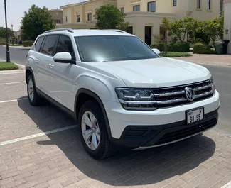 Mietwagen Volkswagen Atlas 2020 in VAE, mit Benzin-Kraftstoff und 275 PS ➤ Ab 240 AED pro Tag.