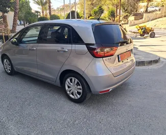 Benzin 1,4L Motor von Honda Fit 2020 zur Miete in Limassol.