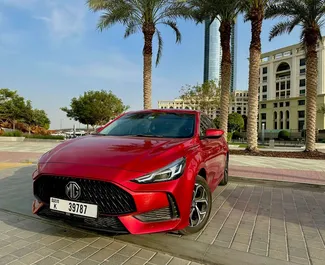 Benzin L Motor von MG 5/GT 2023 zur Miete in Dubai.