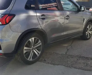 Vermietung Mitsubishi Outlander Sport. Wirtschaft, Komfort, SUV, Crossover Fahrzeug zur Miete in Georgien ✓ Kaution Einzahlung von 300 GEL ✓ Versicherungsoptionen KFZ-HV, VKV Komplett, Insassen, Junge.