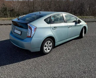 Autovermietung Toyota Prius Nr.11894 Automatisch in Batumi, ausgestattet mit einem 1,8L Motor ➤ Von Daniel in Georgien.