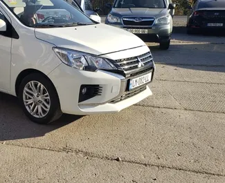 Autovermietung Mitsubishi Attrage Nr.12030 Automatisch am Flughafen Kutaisi, ausgestattet mit einem 1,2L Motor ➤ Von George in Georgien.