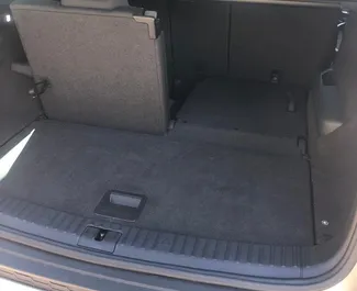 Skoda Kodiaq 2019 zur Miete verfügbar in Becici, mit Kilometerbegrenzung unbegrenzte.