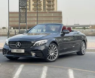 Vermietung Mercedes-Benz C200 Cabrio. Komfort, Premium, Cabrio Fahrzeug zur Miete in VAE ✓ Kaution Einzahlung von 3000 AED ✓ Versicherungsoptionen KFZ-HV.