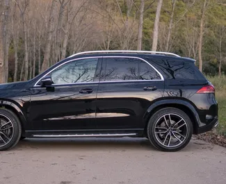 Diesel 3,0L Motor von Mercedes-Benz GLE 400d 2021 zur Miete in Becici.