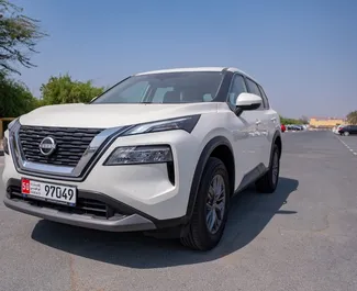 Autovermietung Nissan X-Trail Nr.11890 Automatisch in Dubai, ausgestattet mit einem 2,5L Motor ➤ Von Sarah in VAE.