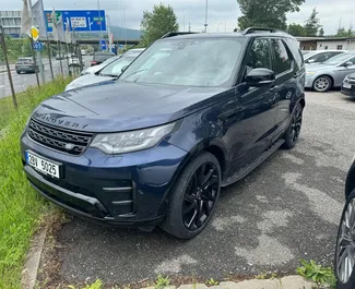 Frontansicht eines Mietwagens Land Rover Discovery in Wien, Österreich ✓ Auto Nr.11983. ✓ Automatisch TM ✓ 0 Bewertungen.