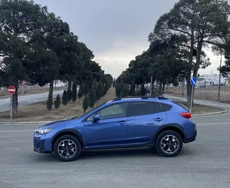 Innenraum von Subaru Crosstrek zur Miete in Georgien. Ein großartiges 5-Sitzer Fahrzeug mit Automatisch Getriebe.