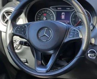 Diesel 1,5L Motor von Mercedes-Benz B-Class 2018 zur Miete in Budva.