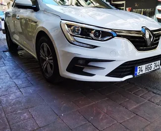 Renault Megane Sedan 2024 zur Miete verfügbar in Istanbul, mit Kilometerbegrenzung 250 km/Tag.