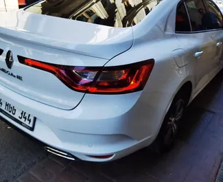 Vermietung Renault Megane Sedan. Komfort Fahrzeug zur Miete in der Türkei ✓ Kaution Einzahlung von 300 USD ✓ Versicherungsoptionen KFZ-HV, TKV, VKV Plus, Diebstahlschutz.