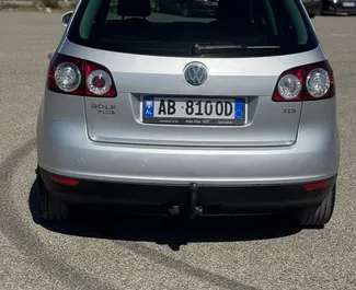 Vermietung Volkswagen Golf Plus. Wirtschaft, Komfort, Minivan Fahrzeug zur Miete in Albanien ✓ Kaution Keine Kaution ✓ Versicherungsoptionen KFZ-HV, VKV Komplett.