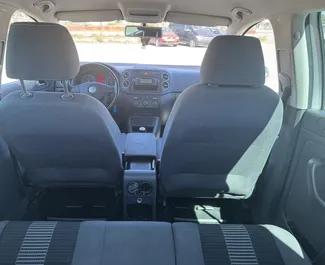 Diesel 1,9L Motor von Volkswagen Golf Plus 2010 zur Miete in Durres.