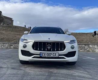 Mietwagen Maserati Levante S 2021 in Georgien, mit Benzin-Kraftstoff und 360 PS ➤ Ab 450 GEL pro Tag.