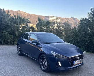 Frontansicht eines Mietwagens Hyundai i30 in Becici, Montenegro ✓ Auto Nr.11793. ✓ Automatisch TM ✓ 0 Bewertungen.