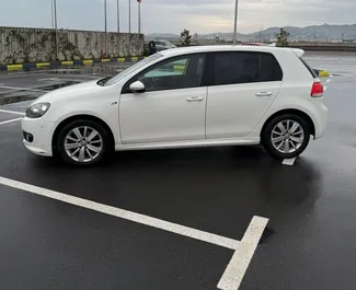 Vermietung Volkswagen Golf 6. Wirtschaft, Komfort Fahrzeug zur Miete in Albanien ✓ Kaution Einzahlung von 100 EUR ✓ Versicherungsoptionen KFZ-HV, Ausland.