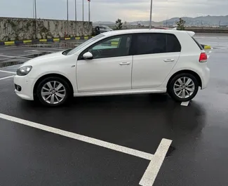 Mietwagen Volkswagen Golf 6 2013 in Albanien, mit Diesel-Kraftstoff und 108 PS ➤ Ab 35 EUR pro Tag.