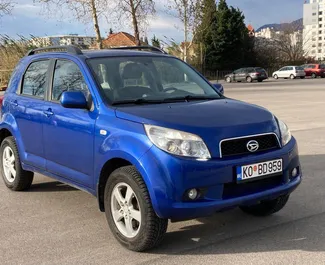 Frontansicht eines Mietwagens Daihatsu Terios in Bar, Montenegro ✓ Auto Nr.12315. ✓ Automatisch TM ✓ 0 Bewertungen.