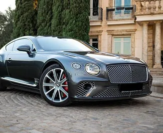 Frontansicht eines Mietwagens Bentley Continental GTC in Alicante, Spanien ✓ Auto Nr.12312. ✓ Automatisch TM ✓ 0 Bewertungen.