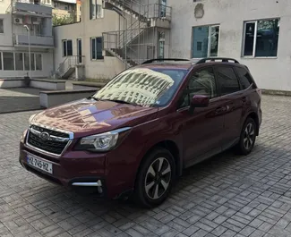 Frontansicht eines Mietwagens Subaru Forester in Tiflis, Georgien ✓ Auto Nr.12949. ✓ Automatisch TM ✓ 0 Bewertungen.