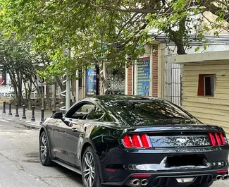 Benzin 2,3L Motor von Ford Mustang Coupe 2018 zur Miete in Baku.