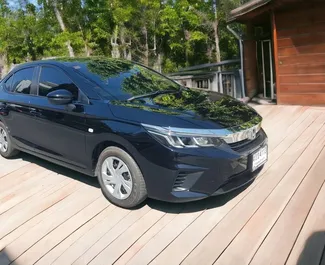 Autovermietung Honda City Nr.13078 Automatisch in Bangkok, ausgestattet mit einem 1,0L Motor ➤ Von Joey in Thailand.