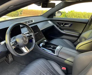 Autovermietung Mercedes-Benz S560 Nr.12931 Automatisch in Baku, ausgestattet mit einem 3,0L Motor ➤ Von Kamran in Aserbaidschan.