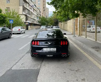 Mietwagen Ford Mustang Coupe 2018 in Aserbaidschan, mit Benzin-Kraftstoff und 354 PS ➤ Ab 105 AZN pro Tag.